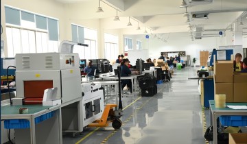 宠物用品怎么找厂家？